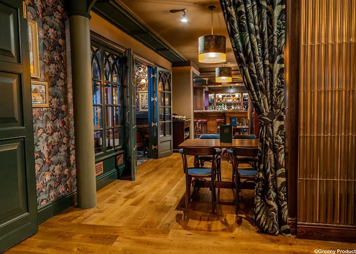 The Bull Hotel; Sure Hotel Collection By Best Western